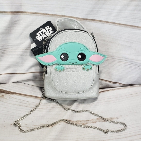 Bioworld Mandalorion Grogu The Child Convertible Crossbody Wristlet Belt Bag New - Picture 15 of 15